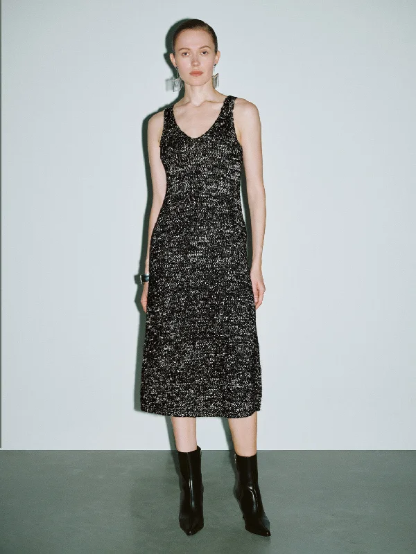 Sleeveless U Neck Skinny Knitted Dress